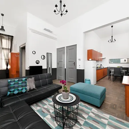 公寓式酒店 卡玛精品公寓酒店 3*