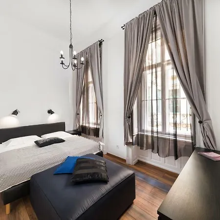 Apartahotel Karma Boutique 3*