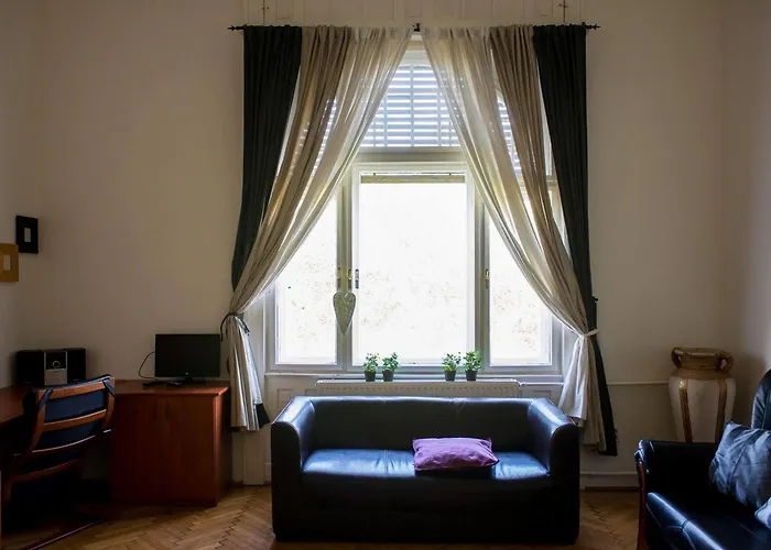 Karma Boutique Aparthotel 3*